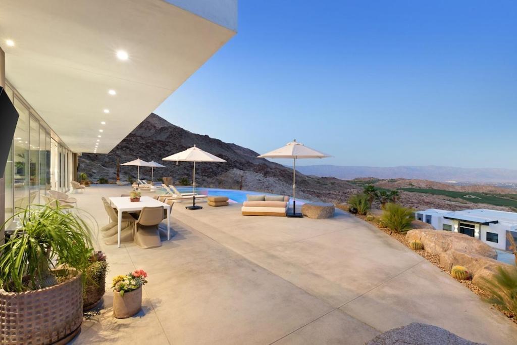 The Dream House Modern Estate Perched Above Palm Desert Villa Exterior photo